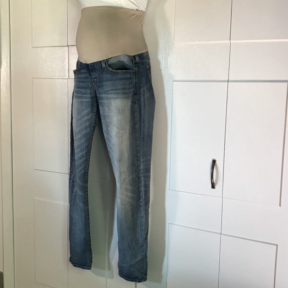 GAP Maternity jeans